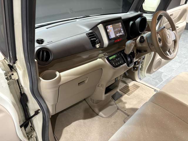 ホンダ Ｎ　ＢＯＸ ６６０ Ｇ Ｌパッケージ H26年 (近畿) 99