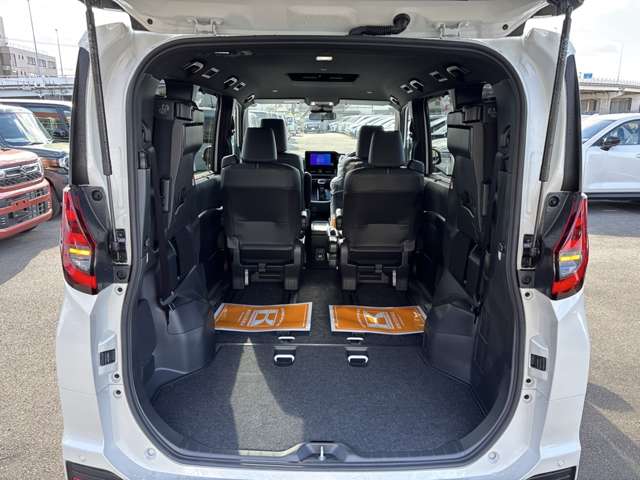 トヨタ ノア １．８ ハイブリッド Ｓ－Ｚ R6年 (近畿) 99