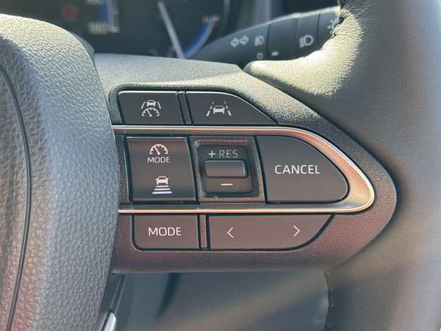 トヨタ ノア １．８ ハイブリッド Ｓ－Ｚ R6年 (近畿) 99