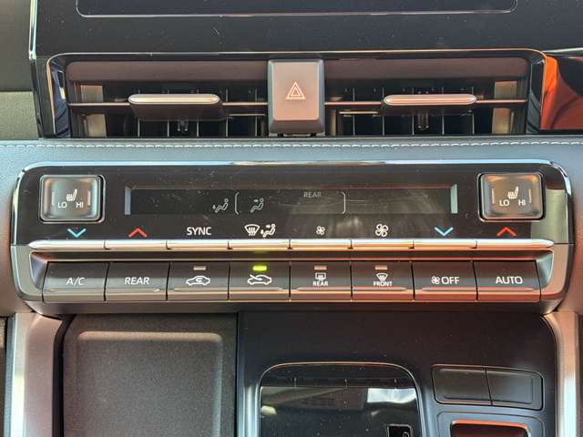 トヨタ ノア １．８ ハイブリッド Ｓ－Ｚ R6年 (近畿) 99