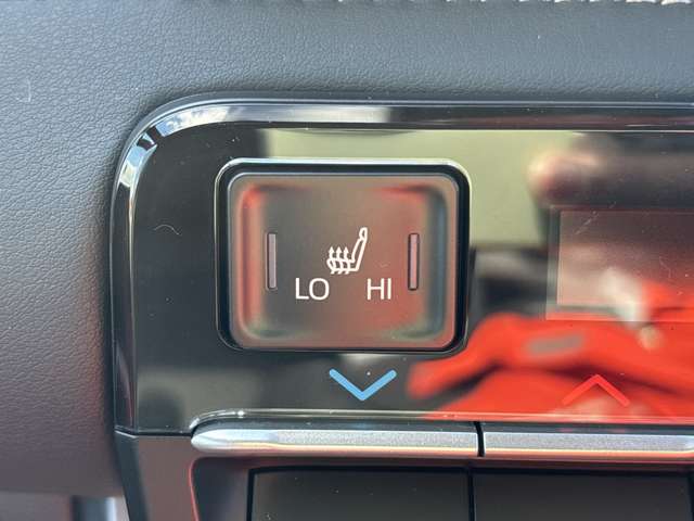 トヨタ ノア １．８ ハイブリッド Ｓ－Ｚ R6年 (近畿) 99