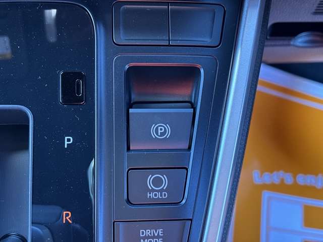 トヨタ ノア １．８ ハイブリッド Ｓ－Ｚ R6年 (近畿) 99