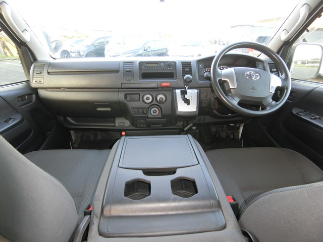 トヨタ ハイエースバン ２．０ ＤＸ ロング R1年 (中国) 99