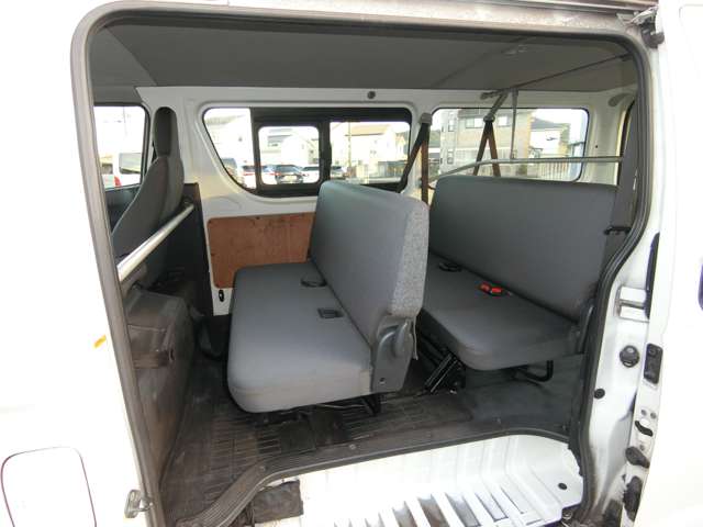 トヨタ ハイエースバン ２．０ ＤＸ ロング R1年 (中国) 99