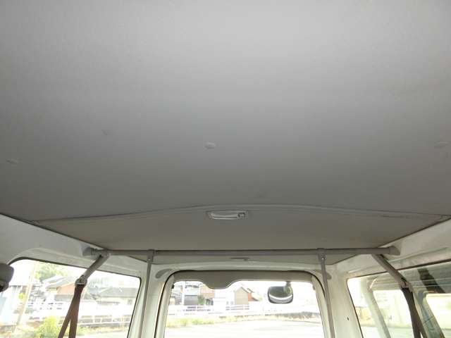 トヨタ ハイエースバン ２．０ ＤＸ ロング R1年 (中国) 99