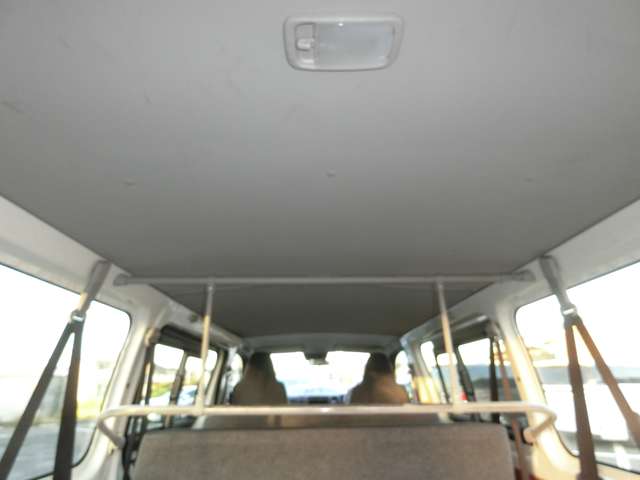 トヨタ ハイエースバン ２．０ ＤＸ ロング R1年 (中国) 99