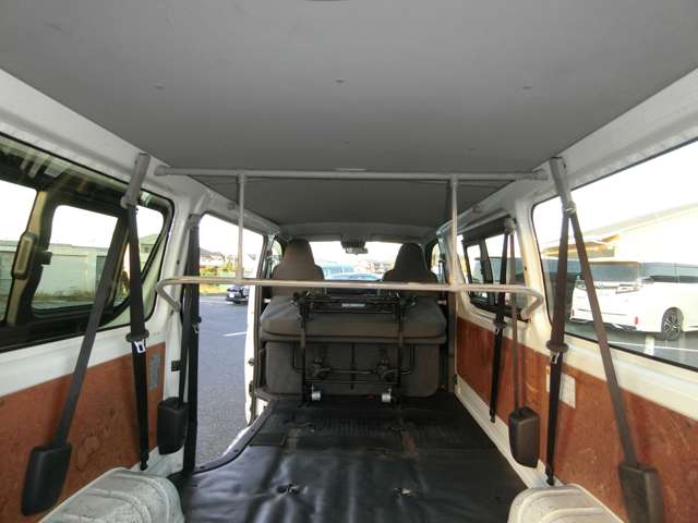 トヨタ ハイエースバン ２．０ ＤＸ ロング R1年 (中国) 99