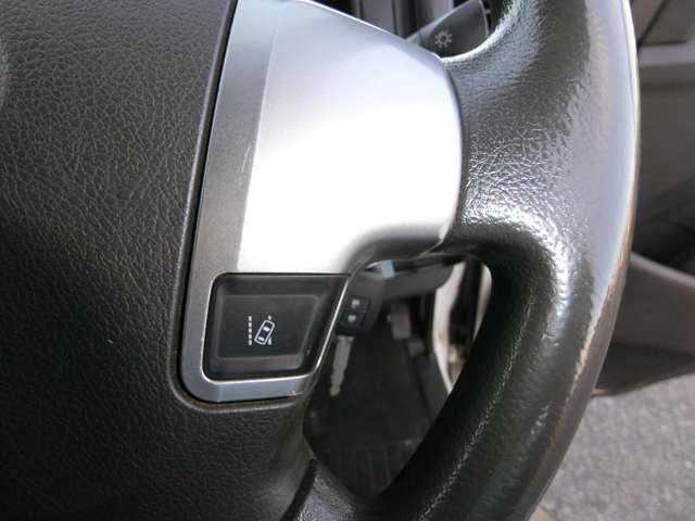 トヨタ ハイエースバン ２．０ ＤＸ ロング R1年 (中国) 99