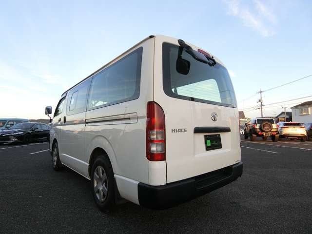 トヨタ ハイエースバン ２．０ ＤＸ ロング R1年 (中国) 99
