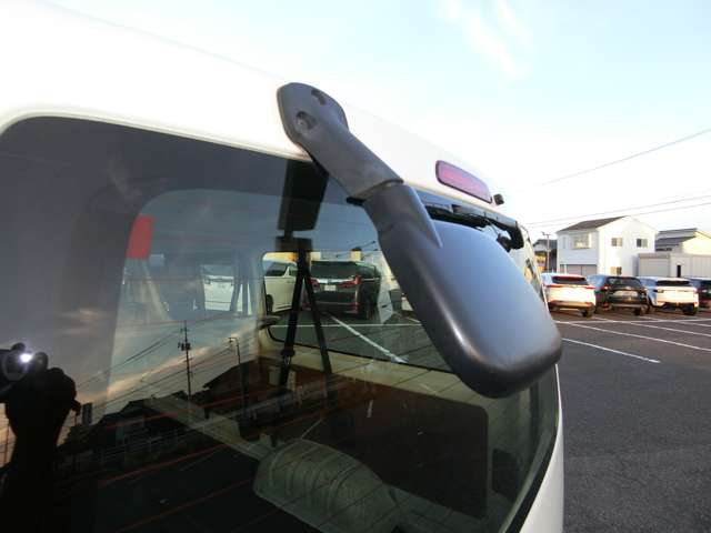 トヨタ ハイエースバン ２．０ ＤＸ ロング R1年 (中国) 99