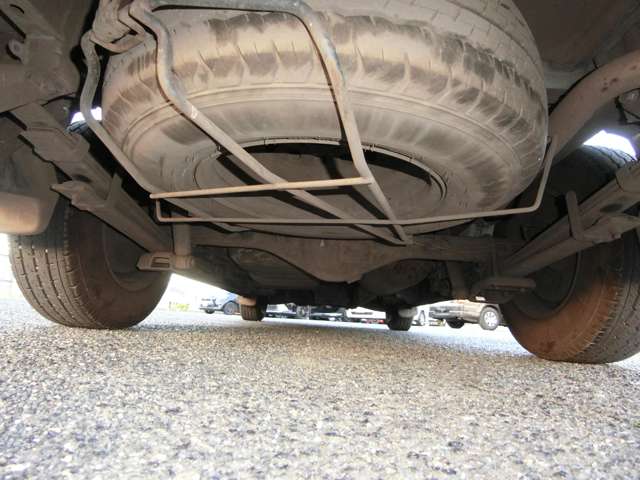 トヨタ ハイエースバン ２．０ ＤＸ ロング R1年 (中国) 99