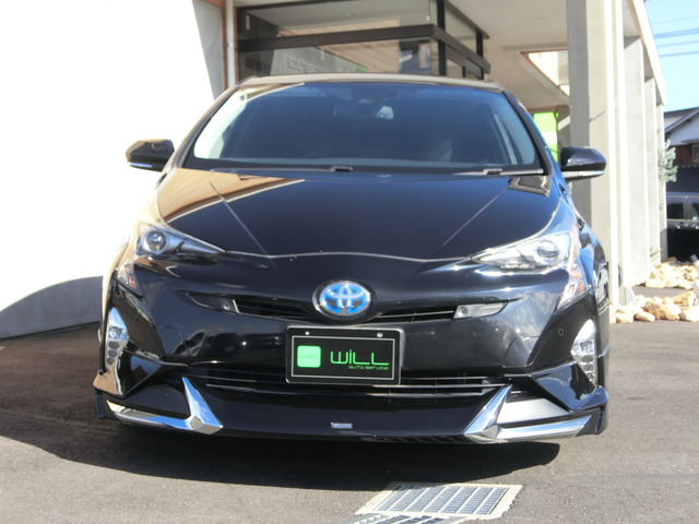 トヨタ プリウス １．８ Ａ ツーリングセレクション H28年 (中国) 99