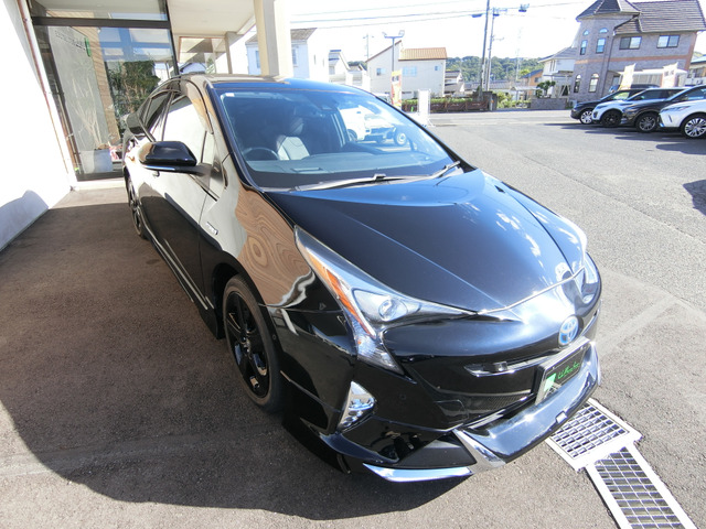 トヨタ プリウス １．８ Ａ ツーリングセレクション H28年 (中国) 99