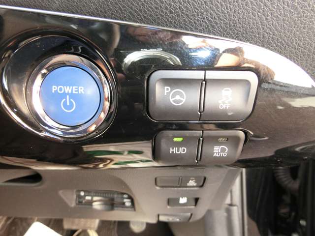 トヨタ プリウス １．８ Ａ ツーリングセレクション H28年 (中国) 99