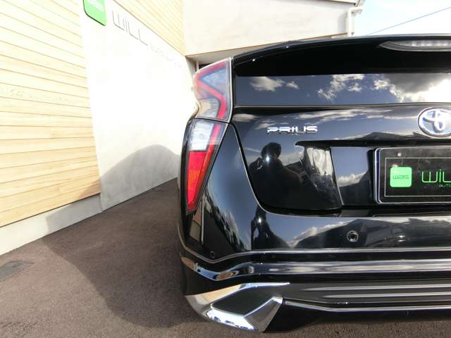 トヨタ プリウス １．８ Ａ ツーリングセレクション H28年 (中国) 99