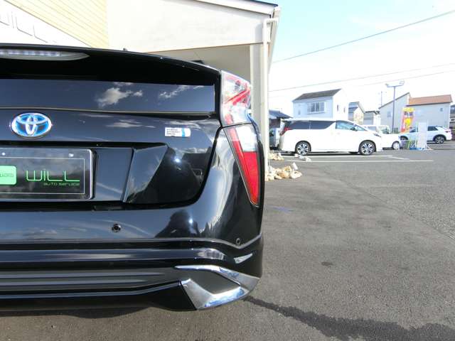 トヨタ プリウス １．８ Ａ ツーリングセレクション H28年 (中国) 99