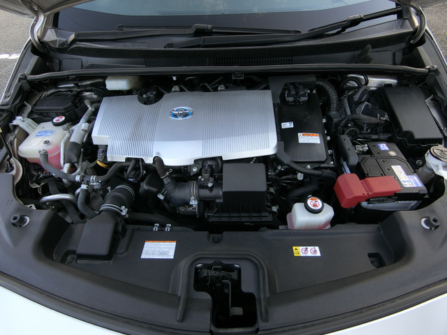 トヨタ プリウスＰＨＶ １．８ Ｓ ナビパッケージ H29年 (中国) 99