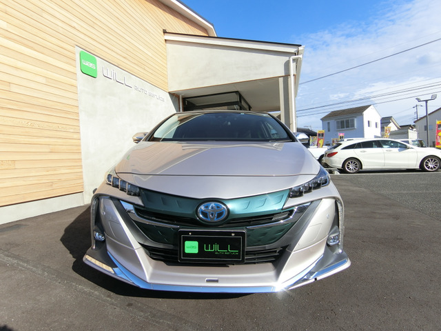トヨタ プリウスＰＨＶ １．８ Ｓ ナビパッケージ H29年 (中国) 99