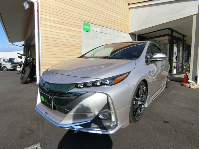 トヨタ プリウスＰＨＶ １．８ Ｓ ナビパッケージ H29年 (中国) 99