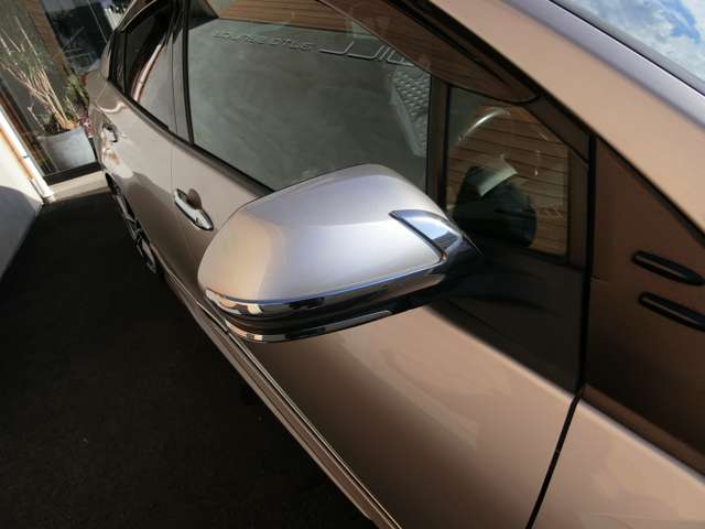 トヨタ プリウスＰＨＶ １．８ Ｓ ナビパッケージ H29年 (中国) 99