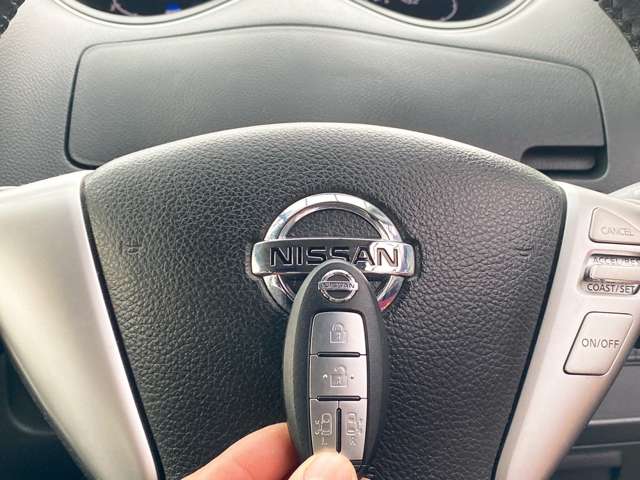 日産 セレナ ２．０ ハイウェイスター Ｓ－ＨＹＢＲＩＤ Ｖセレクション H25年 (九州・沖縄) 99