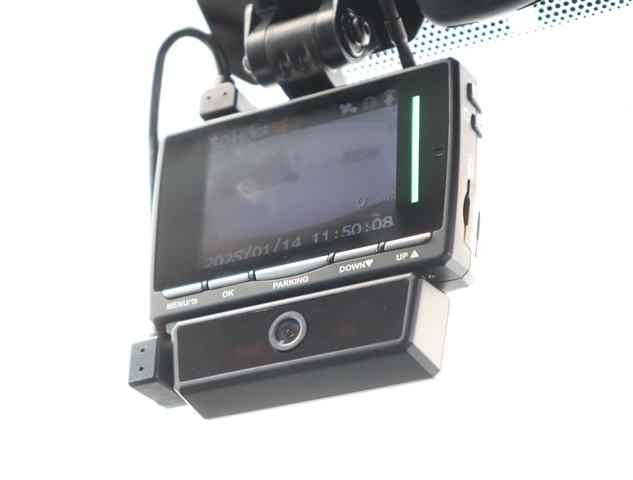 トヨタ プリウス １．８ Ｓ セーフティ プラス ツートーン H30年 (関東) 99