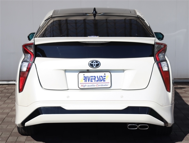 トヨタ プリウス １．８ Ｓ セーフティ プラス ツートーン H30年 (関東) 99