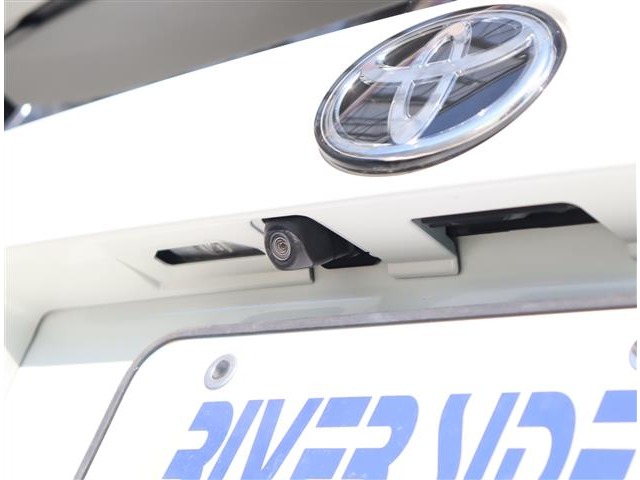 トヨタ プリウス １．８ Ｓ セーフティ プラス ツートーン H30年 (関東) 99