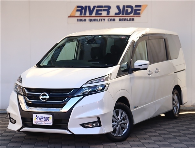 日産 セレナ ２．０ ハイウェイスター Ｖセレクション ４ＷＤ H29年 (関東) 99