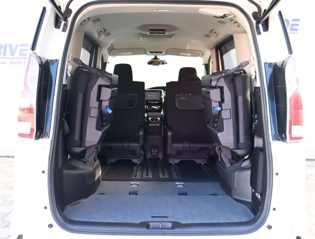 日産 セレナ ２．０ ハイウェイスター Ｖセレクション ４ＷＤ H29年 (関東) 99