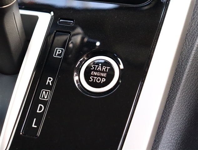 日産 セレナ ２．０ ハイウェイスター Ｖセレクション ４ＷＤ H29年 (関東) 99