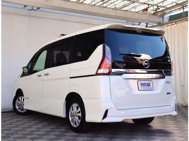 日産 セレナ ２．０ ハイウェイスター Ｖセレクション ４ＷＤ H29年 (関東) 99