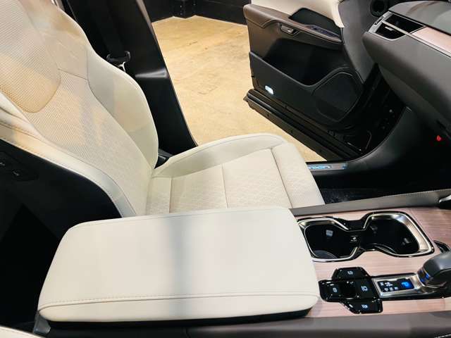 レクサス ＲＸ３５０ バージョンＬ R5年 (東海) 99