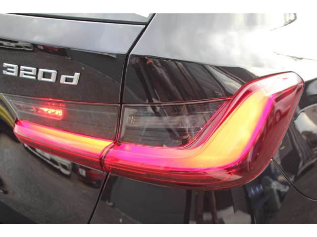 ＢＭＷ ３シリーズ ３２０Ｄ Ｘドライブ Ｍスポーツ ディーゼルターボ ４ＷＤ R3年 (関東) 99