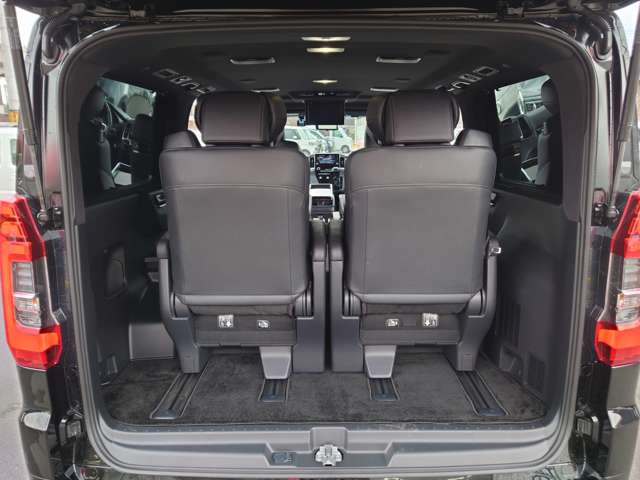 トヨタ グランエース ２．８ プレミアム ディーゼルターボ R5年 (中国) 99