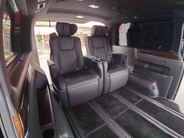 トヨタ グランエース ２．８ プレミアム ディーゼルターボ R5年 (中国) 99