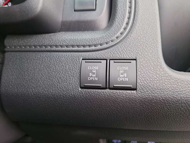 トヨタ グランエース ２．８ プレミアム ディーゼルターボ R5年 (中国) 99