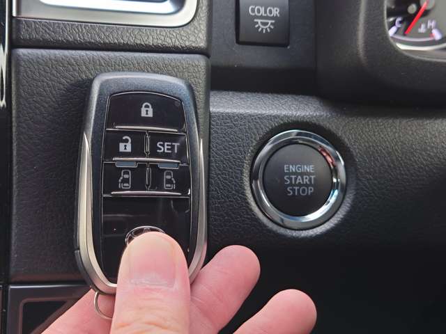 トヨタ グランエース ２．８ プレミアム ディーゼルターボ R5年 (中国) 99