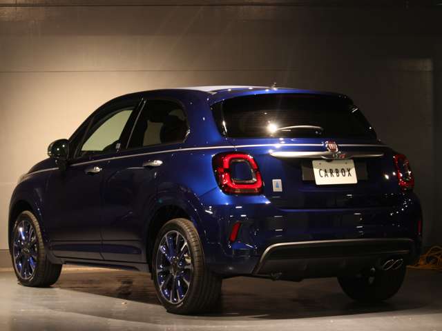 フィアット ５００Ｘ １．３ ＹＡＴＣＨ ＣＬＵＢ ＣＡＰＲＩ R3年 (関東) 99