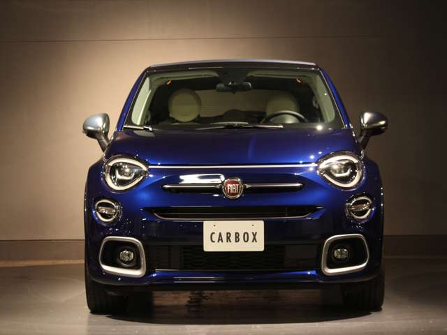 フィアット ５００Ｘ １．３ ＹＡＴＣＨ ＣＬＵＢ ＣＡＰＲＩ R3年 (関東) 99