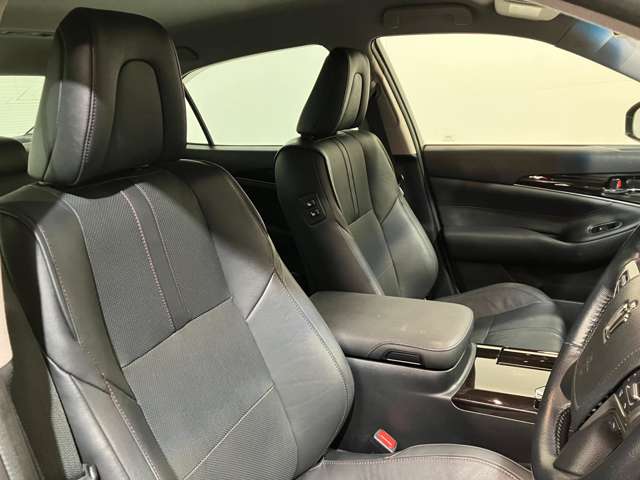 トヨタ クラウンアスリート ２．５ Ｓ Ｉ－ＦＯＵＲ ４ＷＤ H27年 (北海道) 99