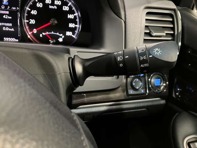 トヨタ クラウンアスリート ２．５ Ｓ Ｉ－ＦＯＵＲ ４ＷＤ H27年 (北海道) 99