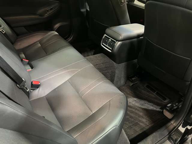 トヨタ クラウンアスリート ２．５ Ｓ Ｉ－ＦＯＵＲ ４ＷＤ H27年 (北海道) 99