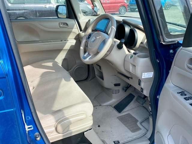 ホンダ Ｎ　ＢＯＸ＋ ６６０ Ｇ H26年 (九州・沖縄) 99