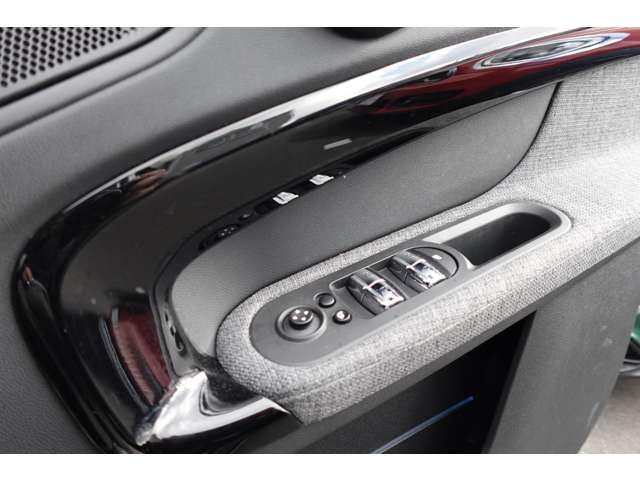 ミニ ミニクロスオーバー クーパー ＳＤ オール４ ４ＷＤ R3年 (近畿) 99