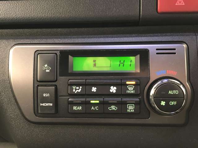 トヨタ ハイエースバン ２．８ スーパーＧＬ ダークプライムＩＩ ロングボディ ディーゼルターボ ４ＷＤ R2年 (北海道) 99