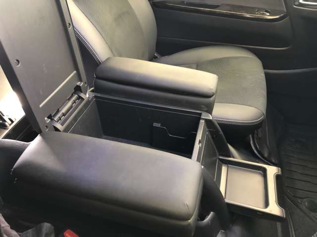 トヨタ ハイエースバン ２．８ スーパーＧＬ ダークプライムＩＩ ロングボディ ディーゼルターボ ４ＷＤ R2年 (北海道) 99