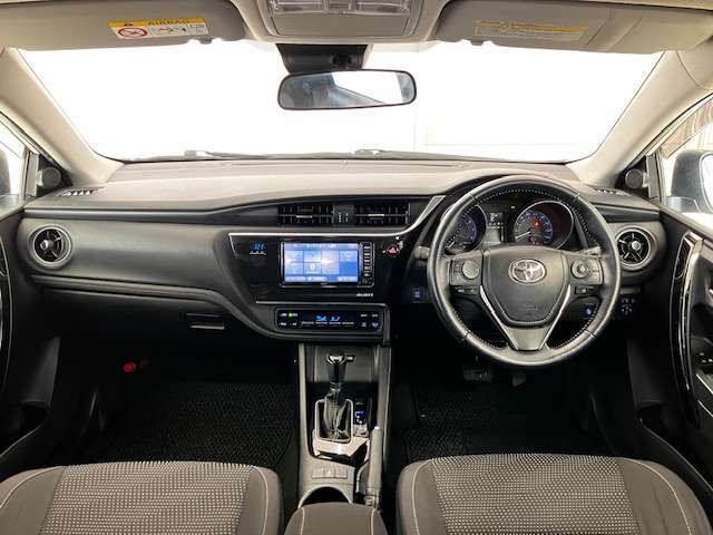 トヨタ オーリス １．５ １５０Ｘ Ｓパッケージ ４ＷＤ H28年 (北海道) 99