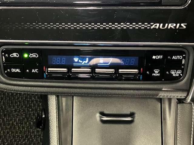 トヨタ オーリス １．５ １５０Ｘ Ｓパッケージ ４ＷＤ H28年 (北海道) 99