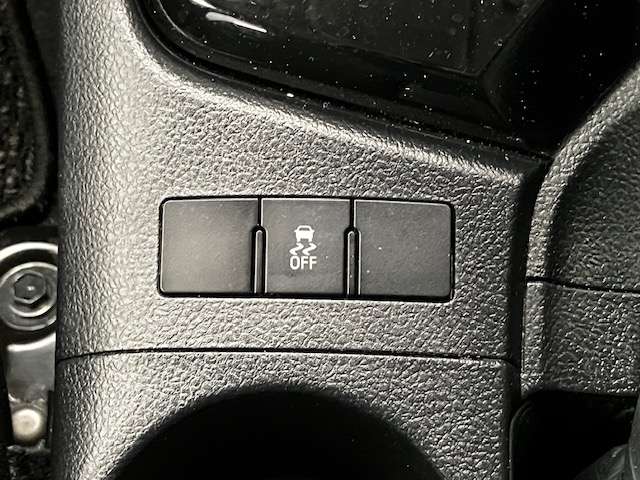 トヨタ オーリス １．５ １５０Ｘ Ｓパッケージ ４ＷＤ H28年 (北海道) 99